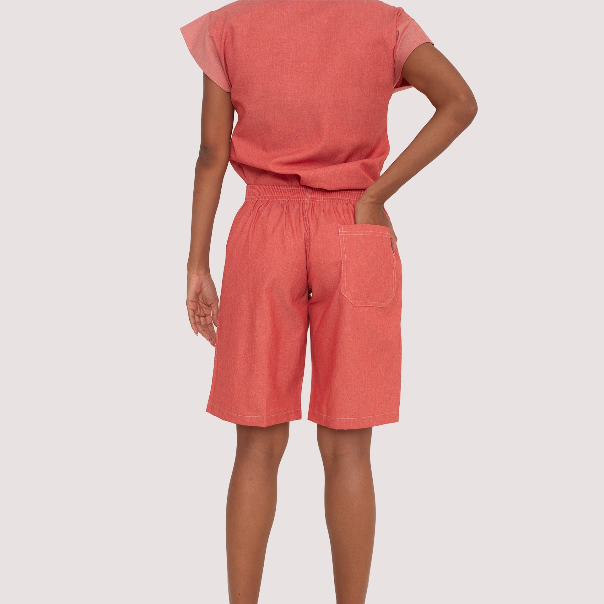 Uniforme Babá Goiaba