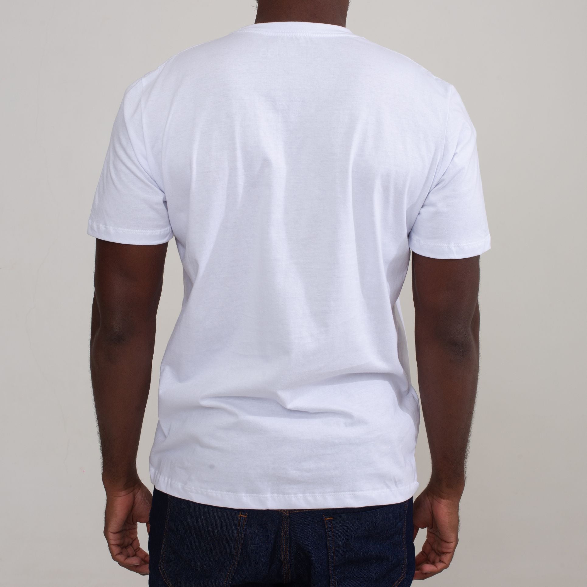 Camisa Branca de Algodão Premium Masculina