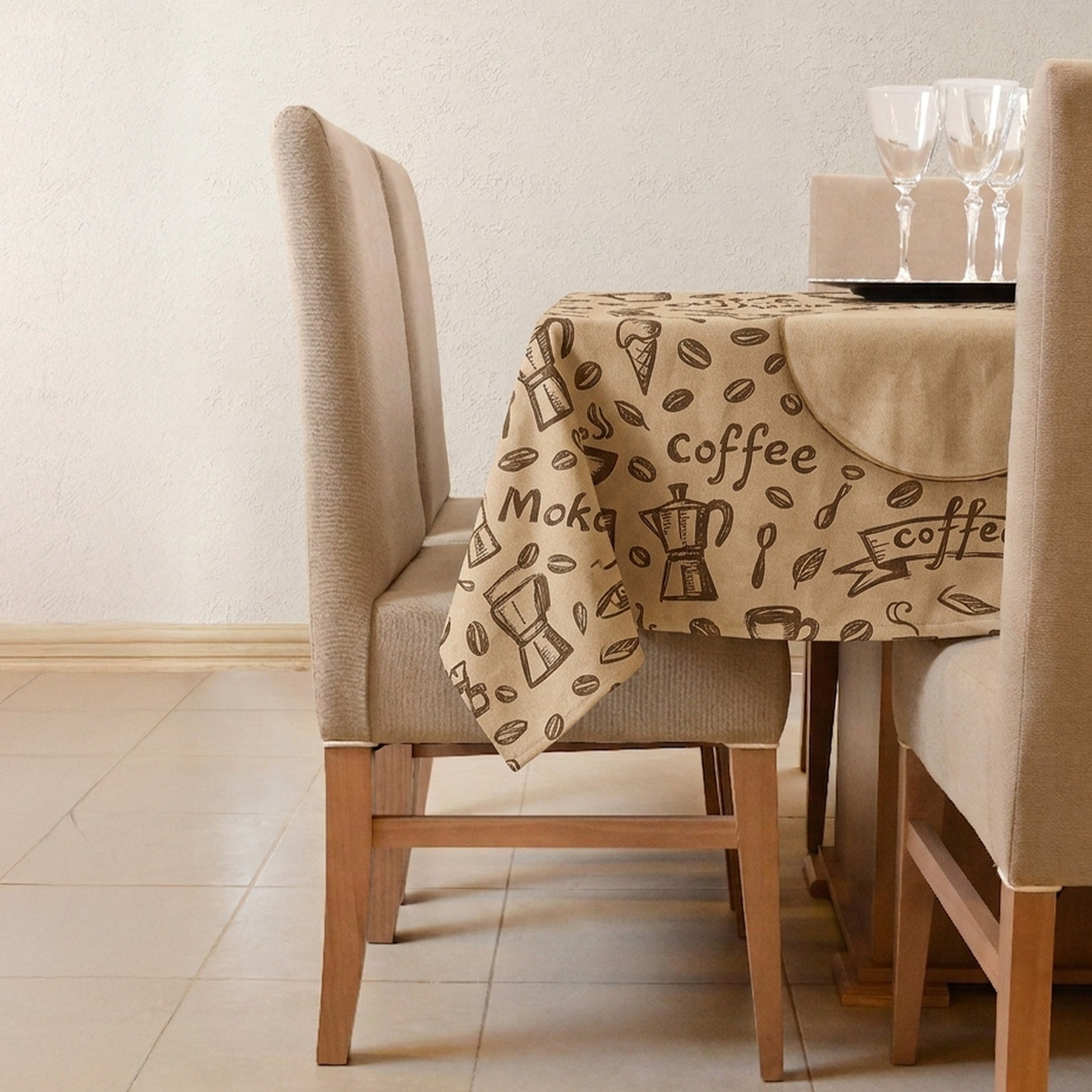 Toalha de Mesa Café 1,50x1,50 Quadrada