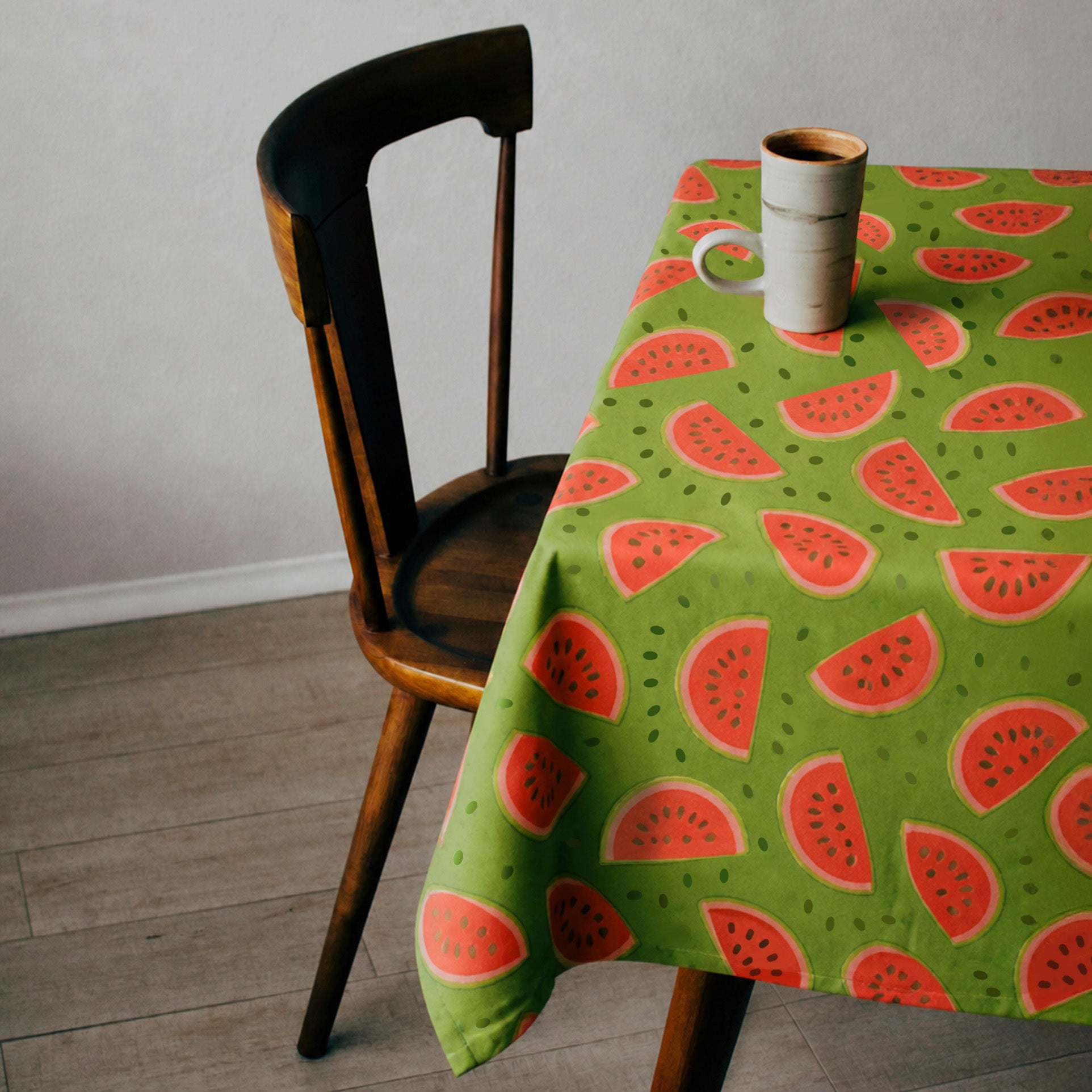 Toalha de Mesa Melancia 1,50x1,50 Quadrada