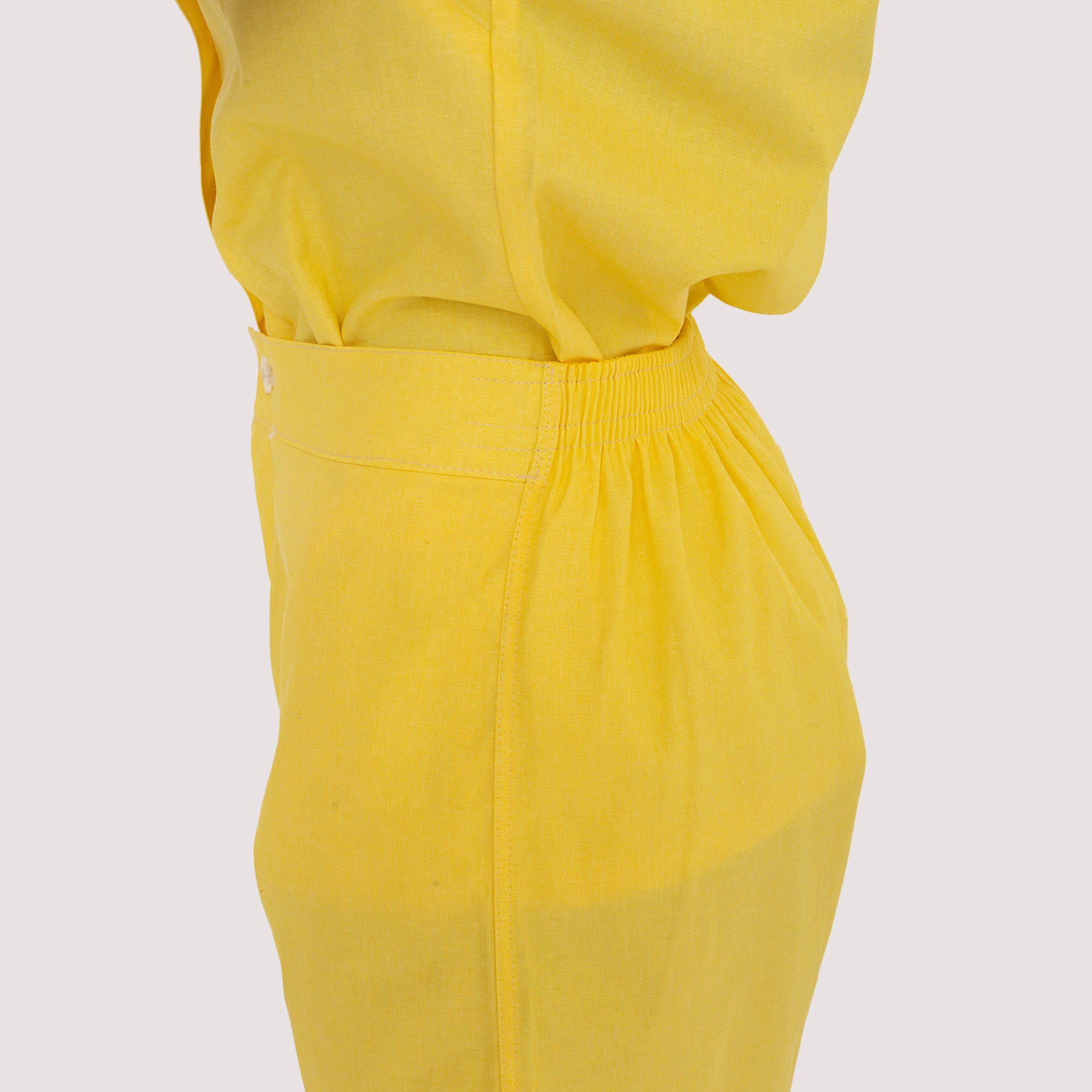 Uniforme babá Amarelo