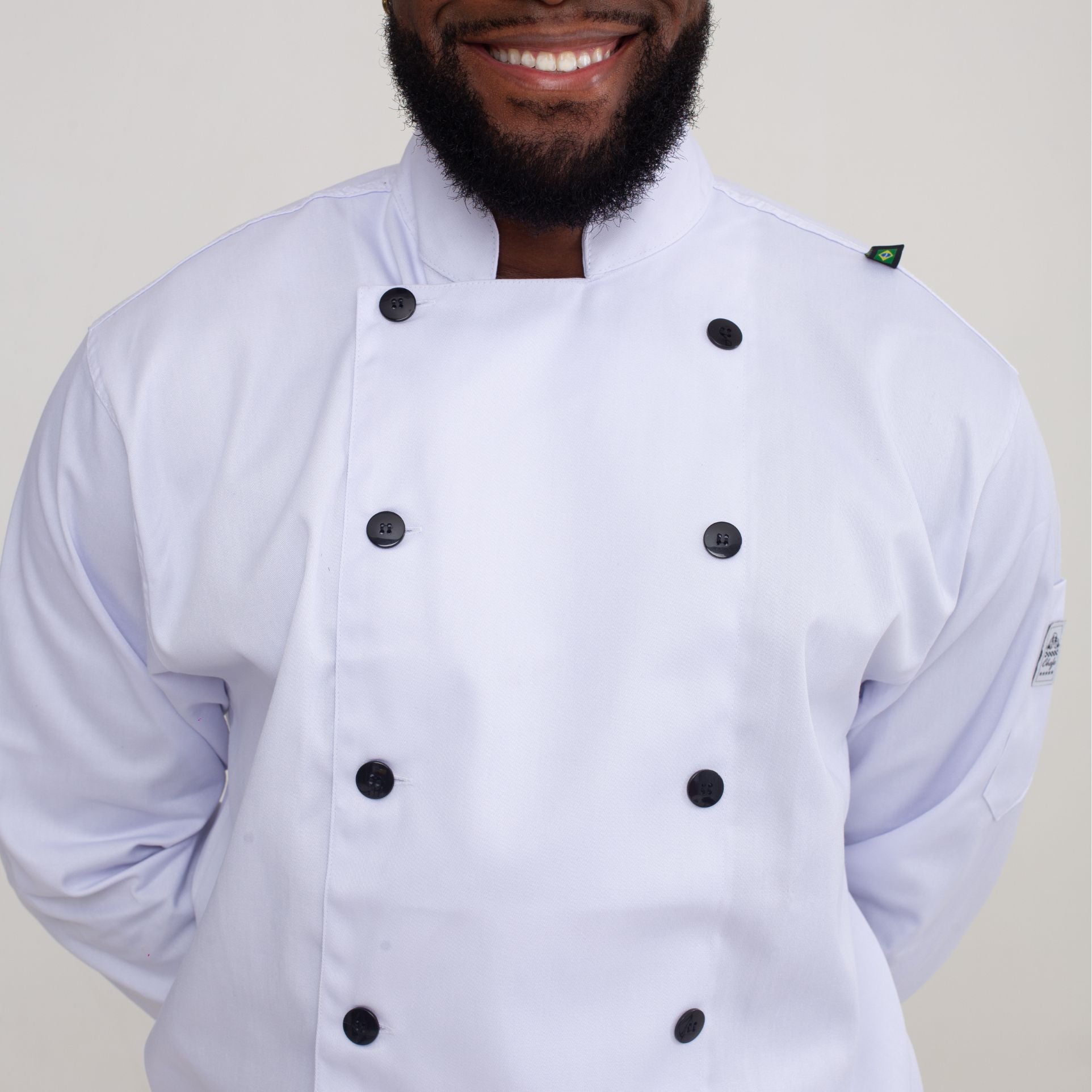 Dólmã Manga Longa Branca Com Botões Pretos