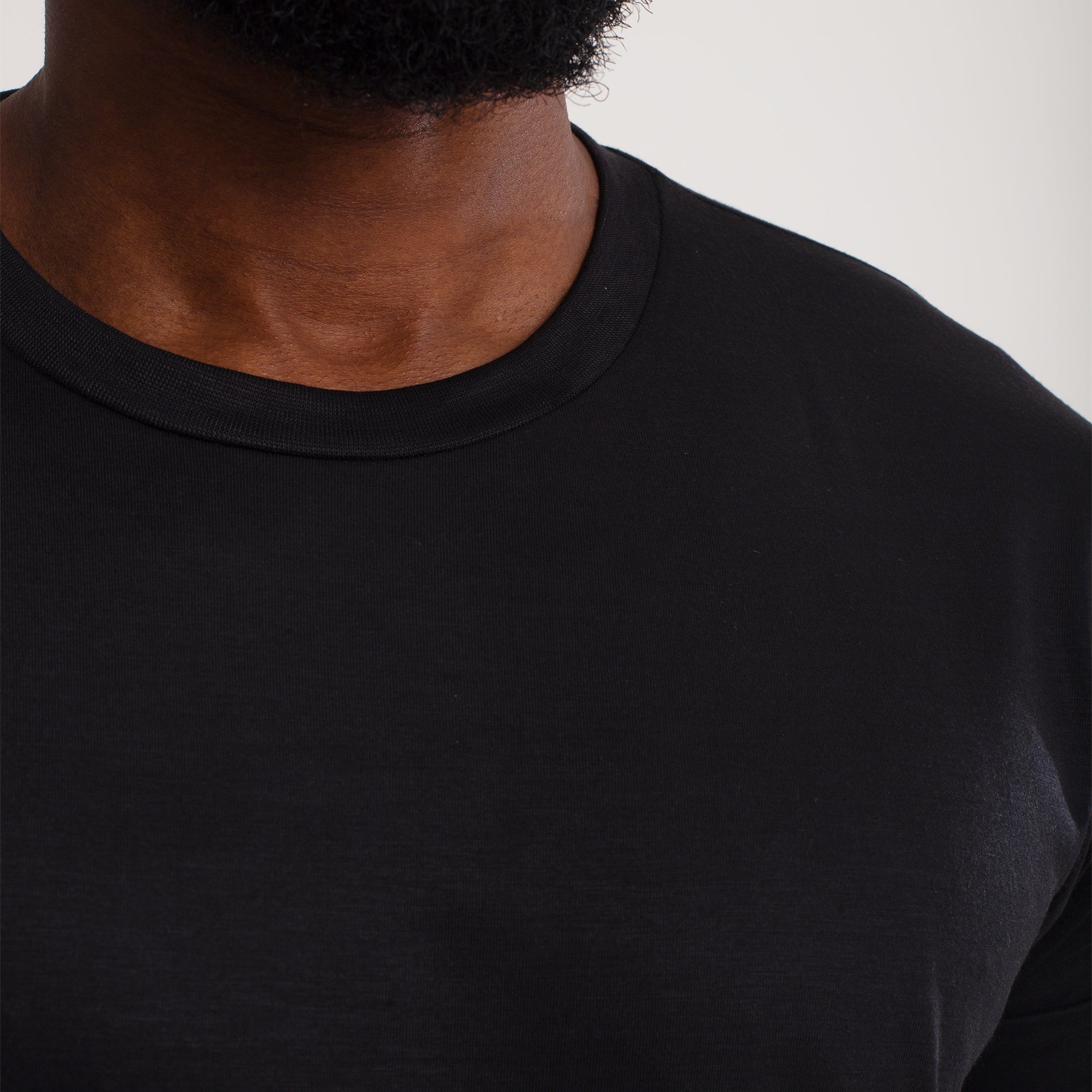 Camisa Preta de Algodão Premium Masculina