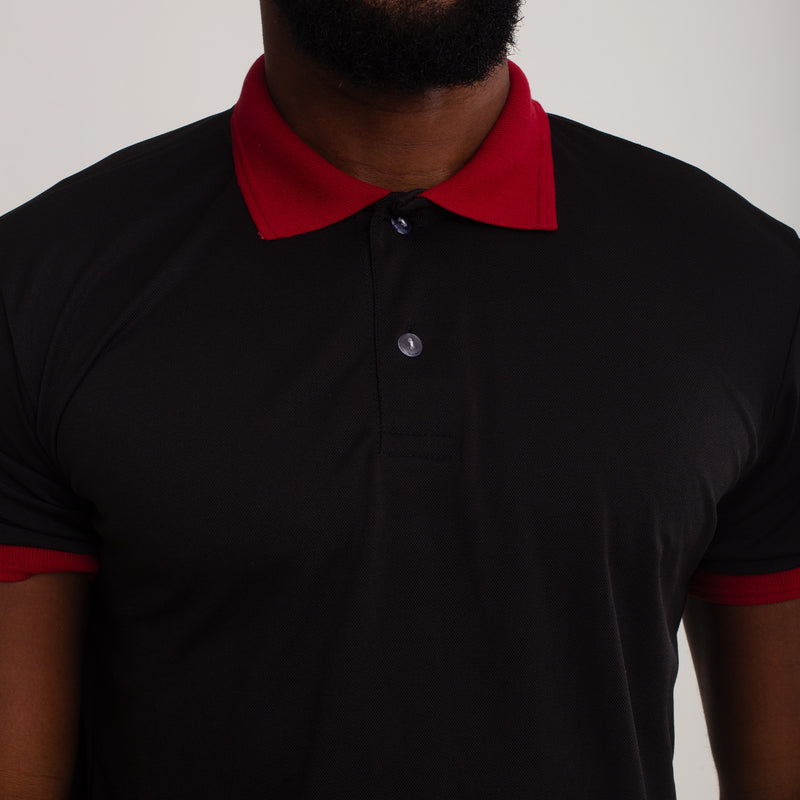 Camisa Polo Piquet Algodão Preto Com Gola e Punho Vermelho