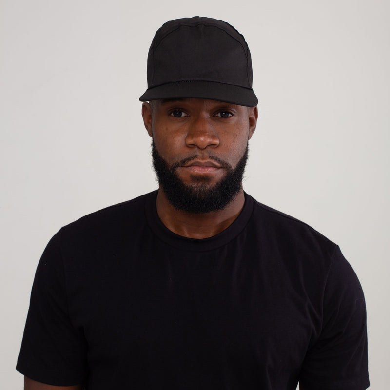 Boné de Brim Preto
