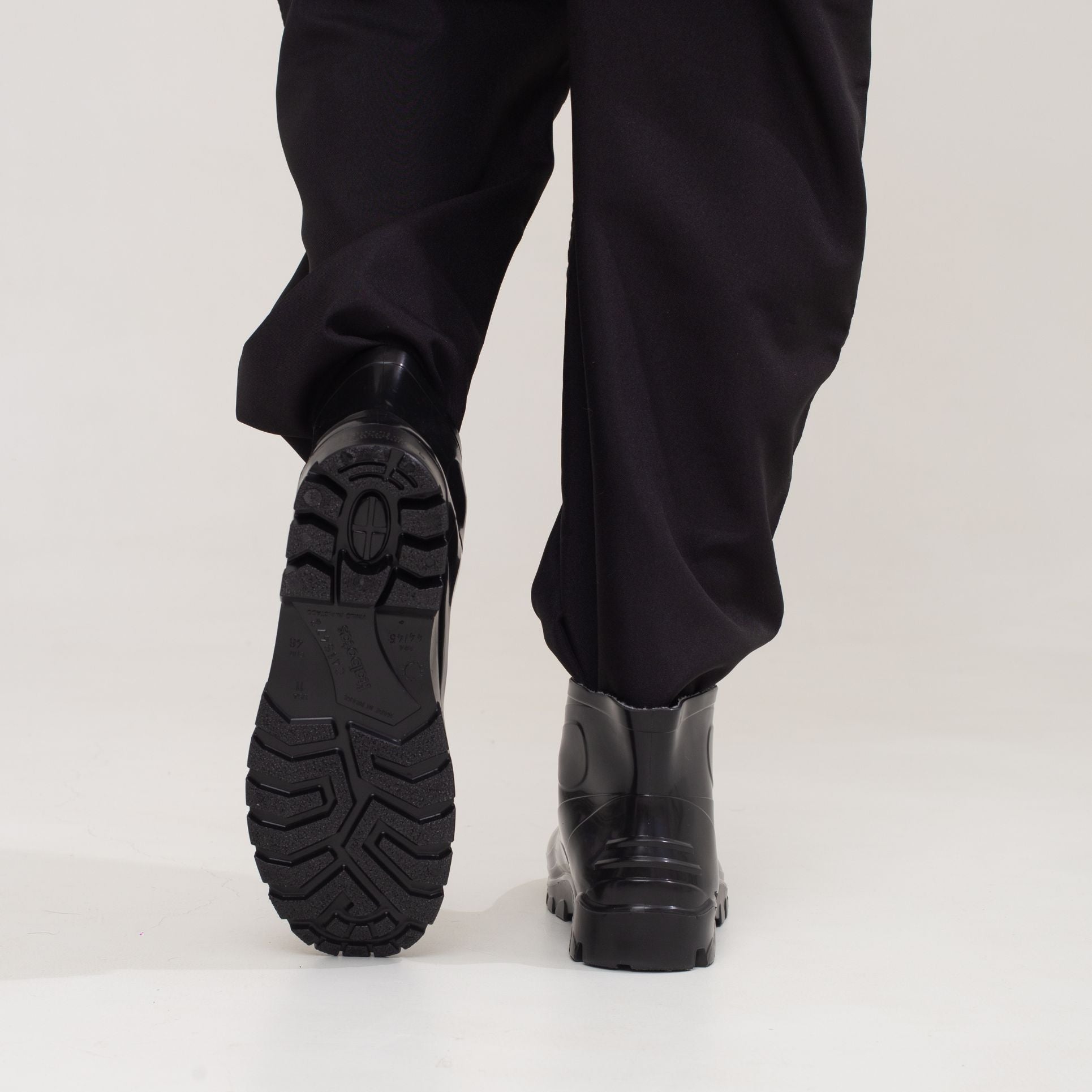 Galocha Preta Cano Curto