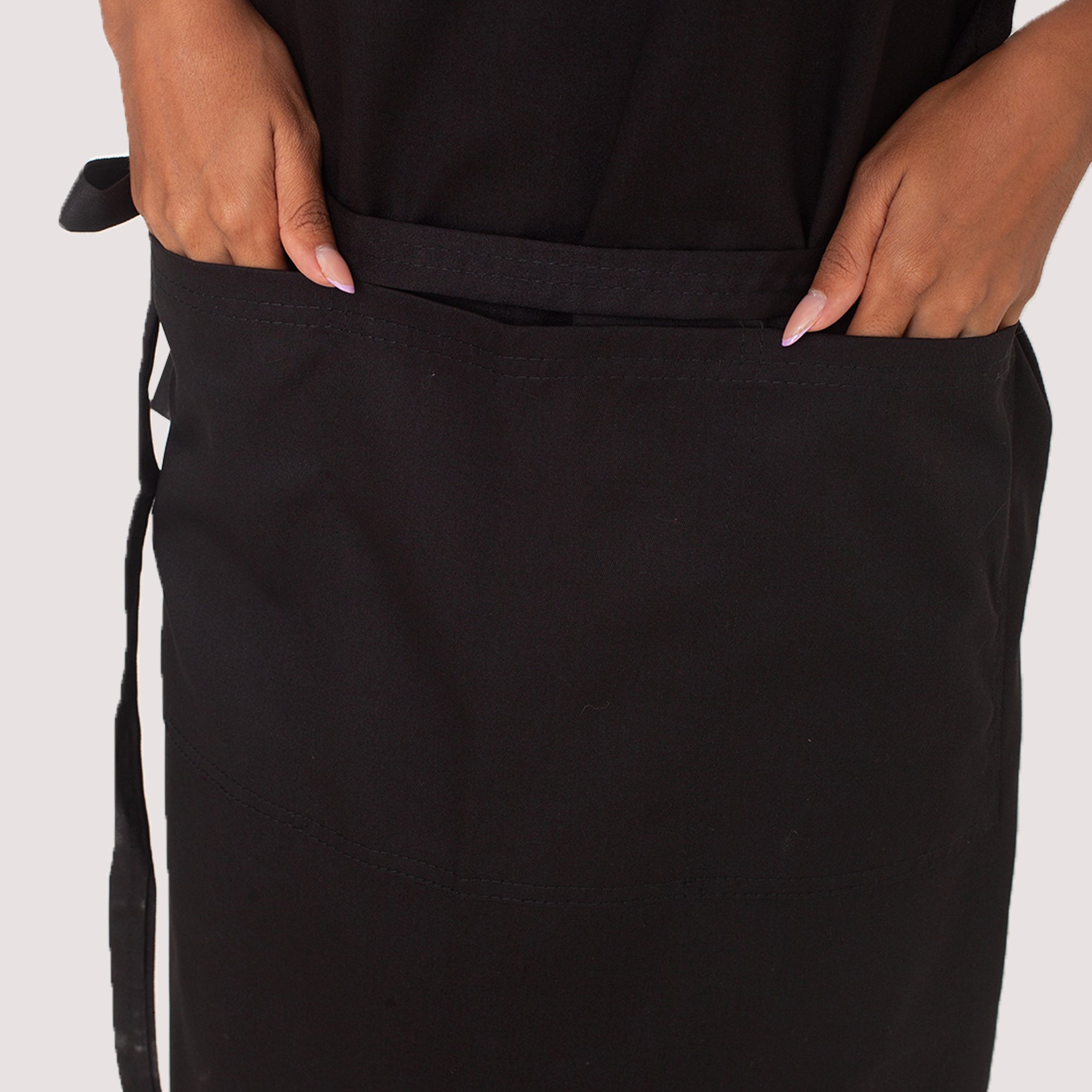 Avental Transpassado com Bolso Preto Brim