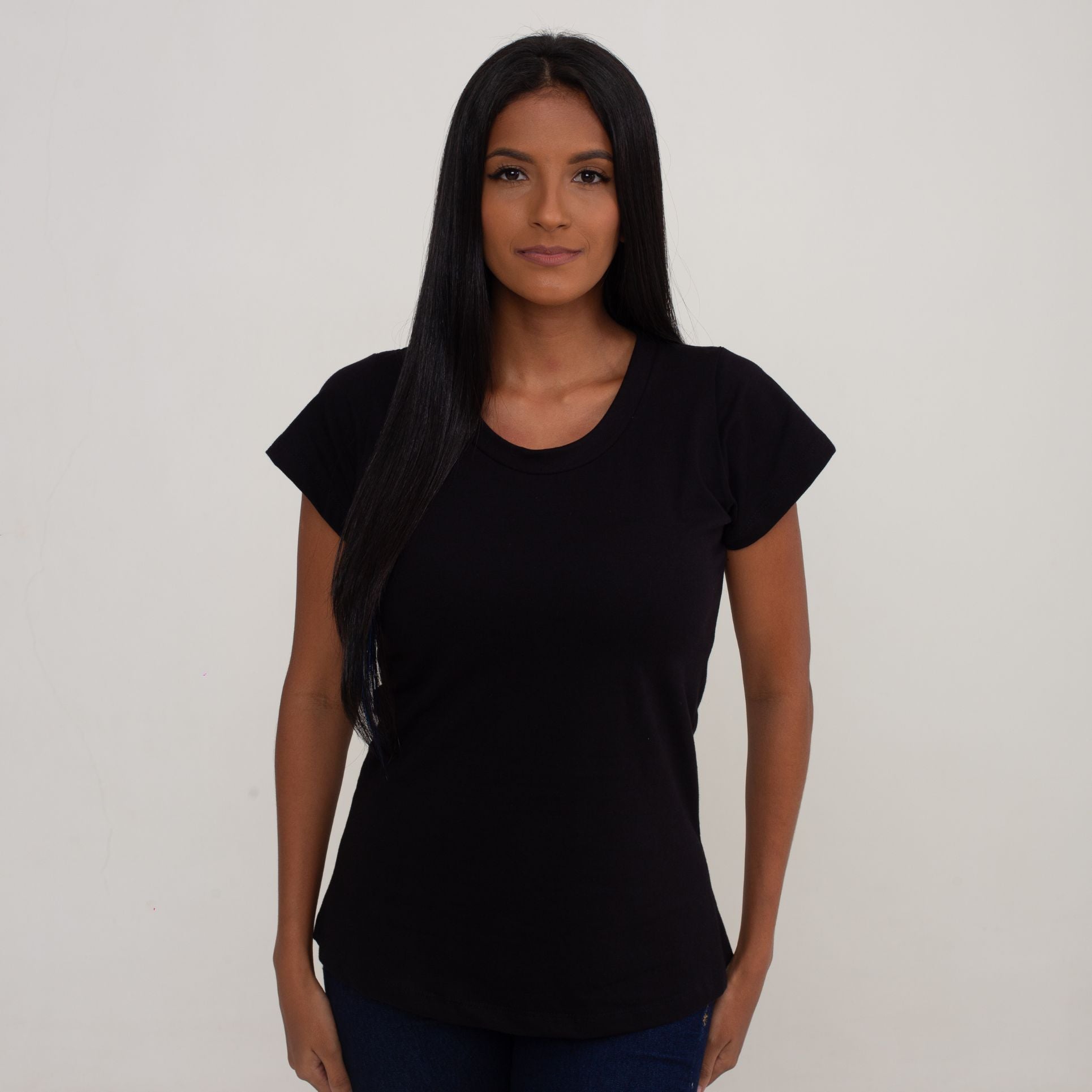 Camisa Preta de Algodão Premium Feminina