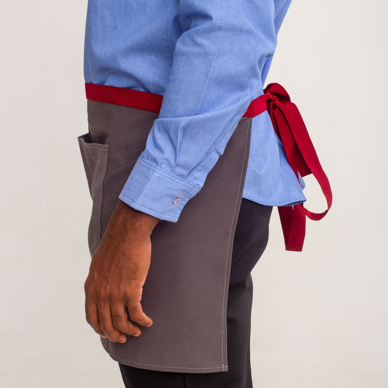 Kit 10 Aventais Cinza com Bolso e Tiras Vermelhas Oxford