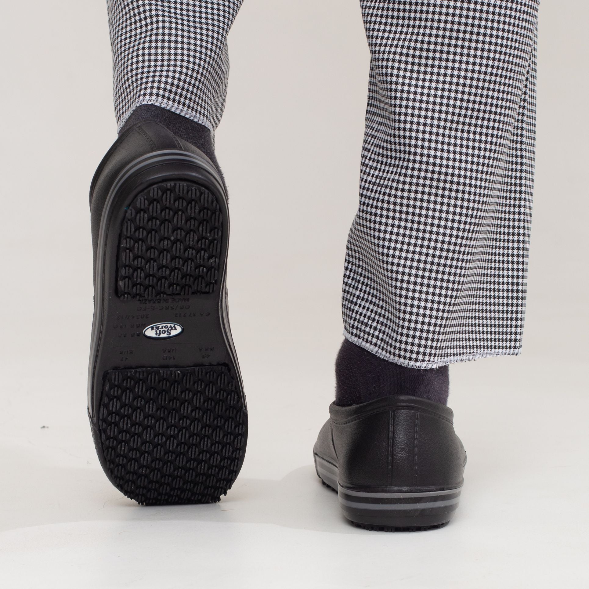 Tênis Antiderrapante Preto