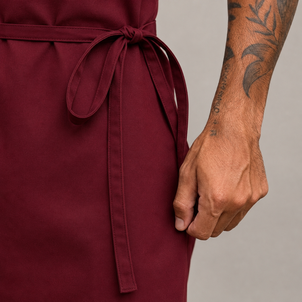 Kit 10 Aventais Vinho Com Bolso no Peito e Amarração no Pescoço Brim