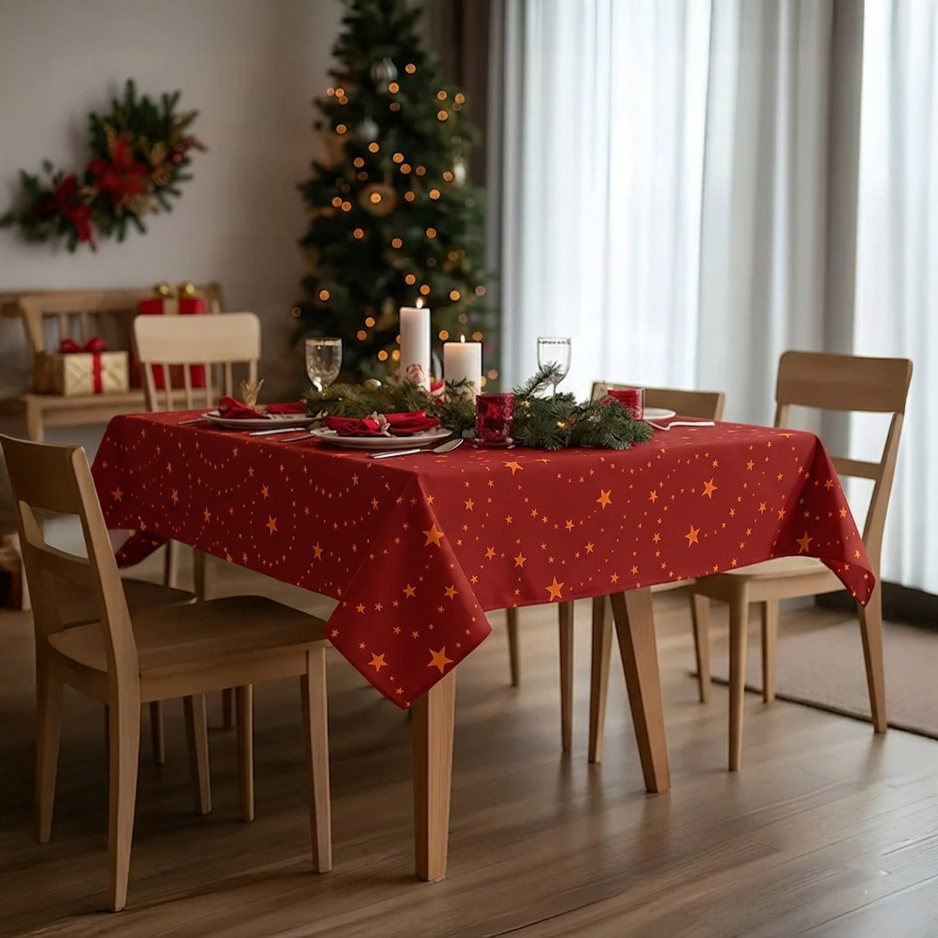 Toalha de Mesa Natalina Vermelha 1,50x1,50 Quadrada