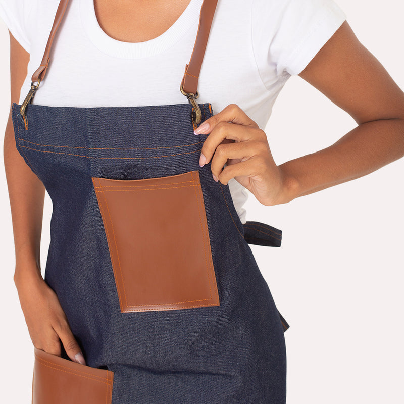 KIT 6 Aventais Jeans com Bolsos e Alça de Couro