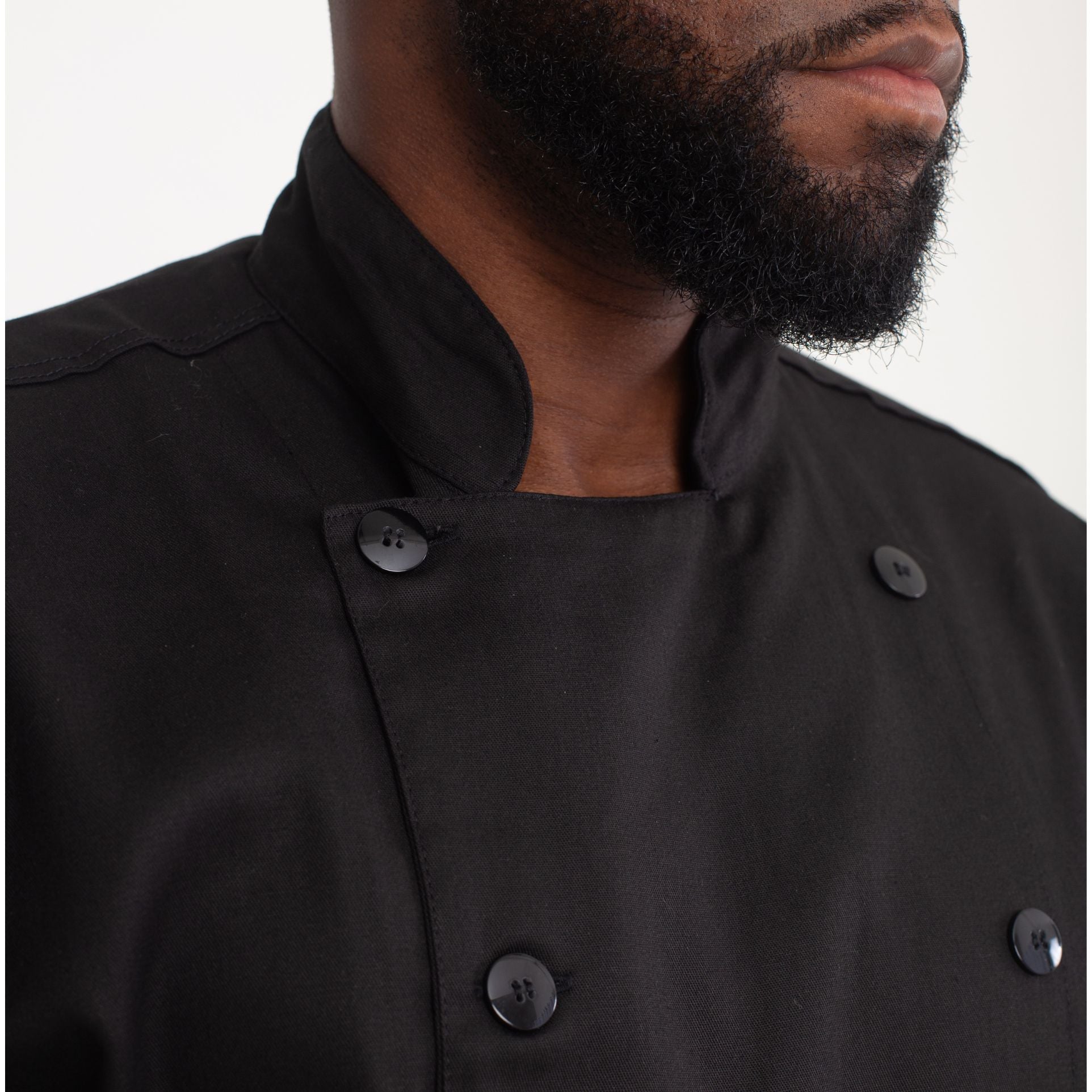 Dólmã Manga Longa Preta Com Botões Pretos