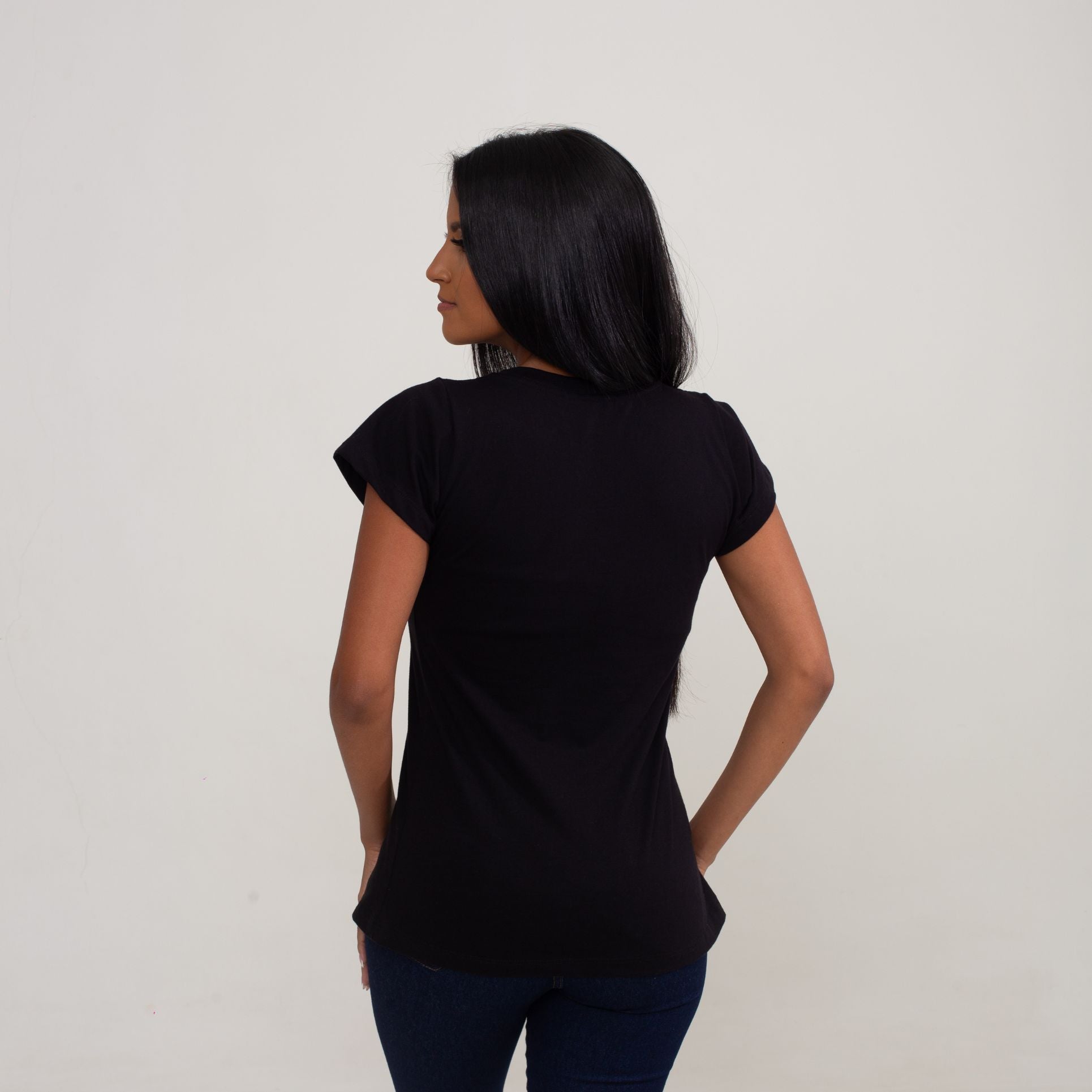 Camisa Preta de Algodão Premium Feminina