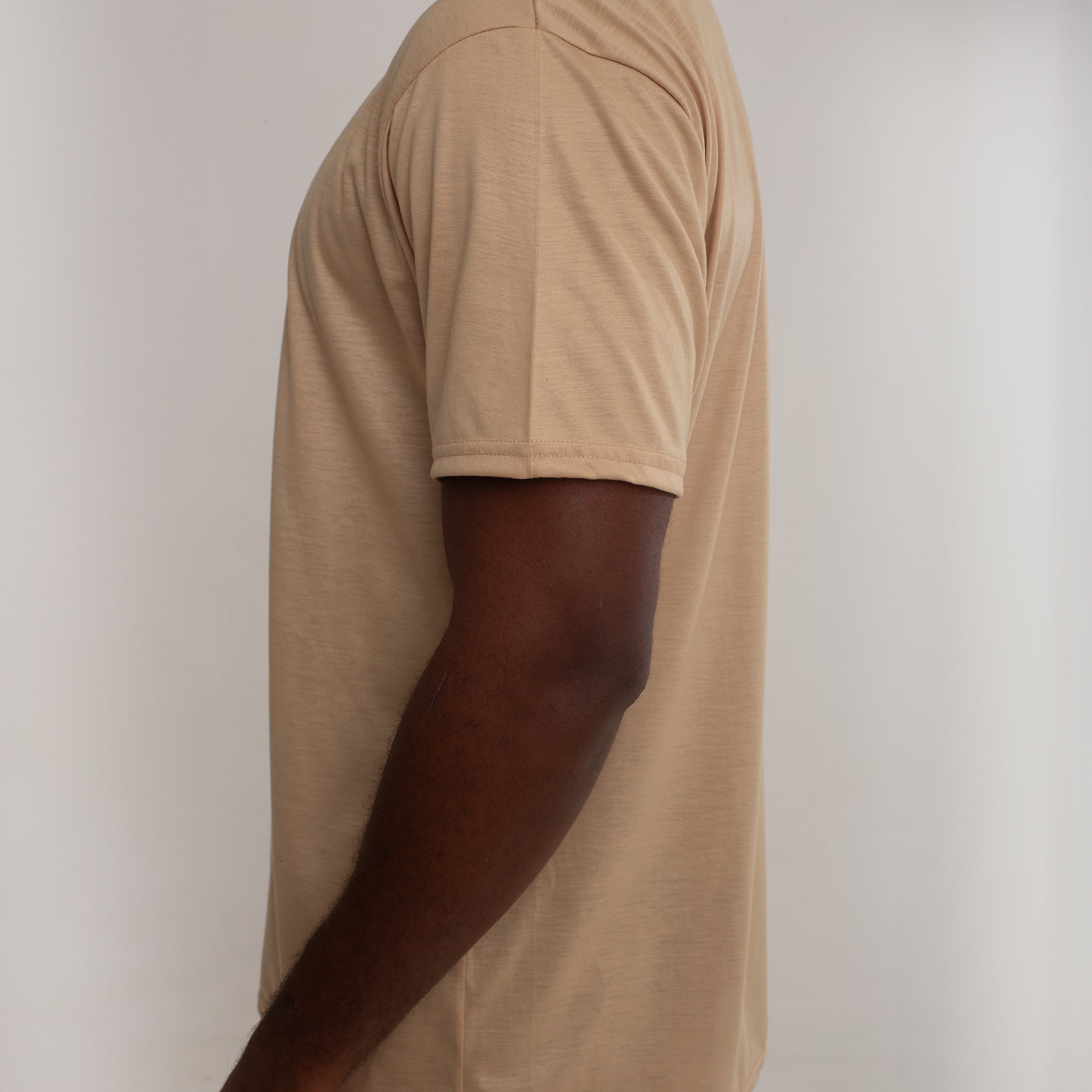 Camisa Bege Malha Fria