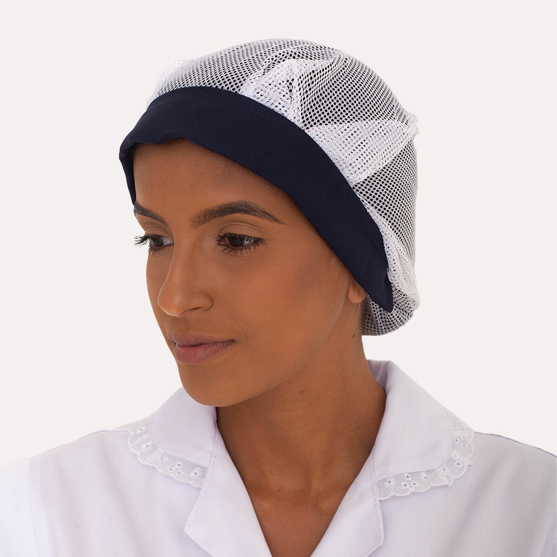 Touca de Renda Azul Marinho com Pala